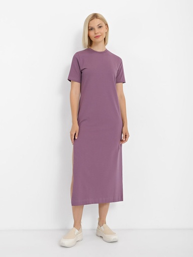 Dress with a slit
